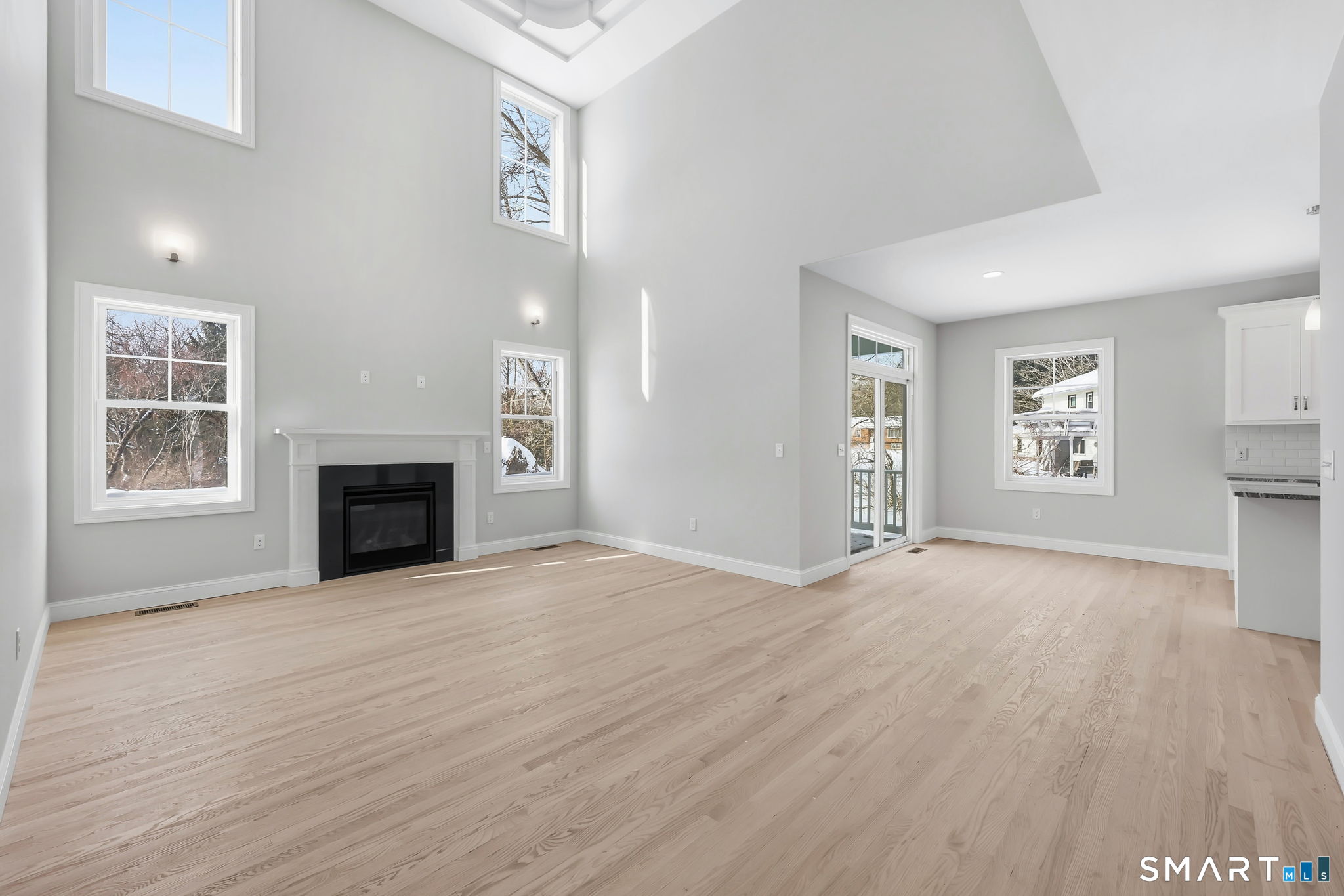 102 West Street Hebron, CT 06248 - Photo 5 of 39