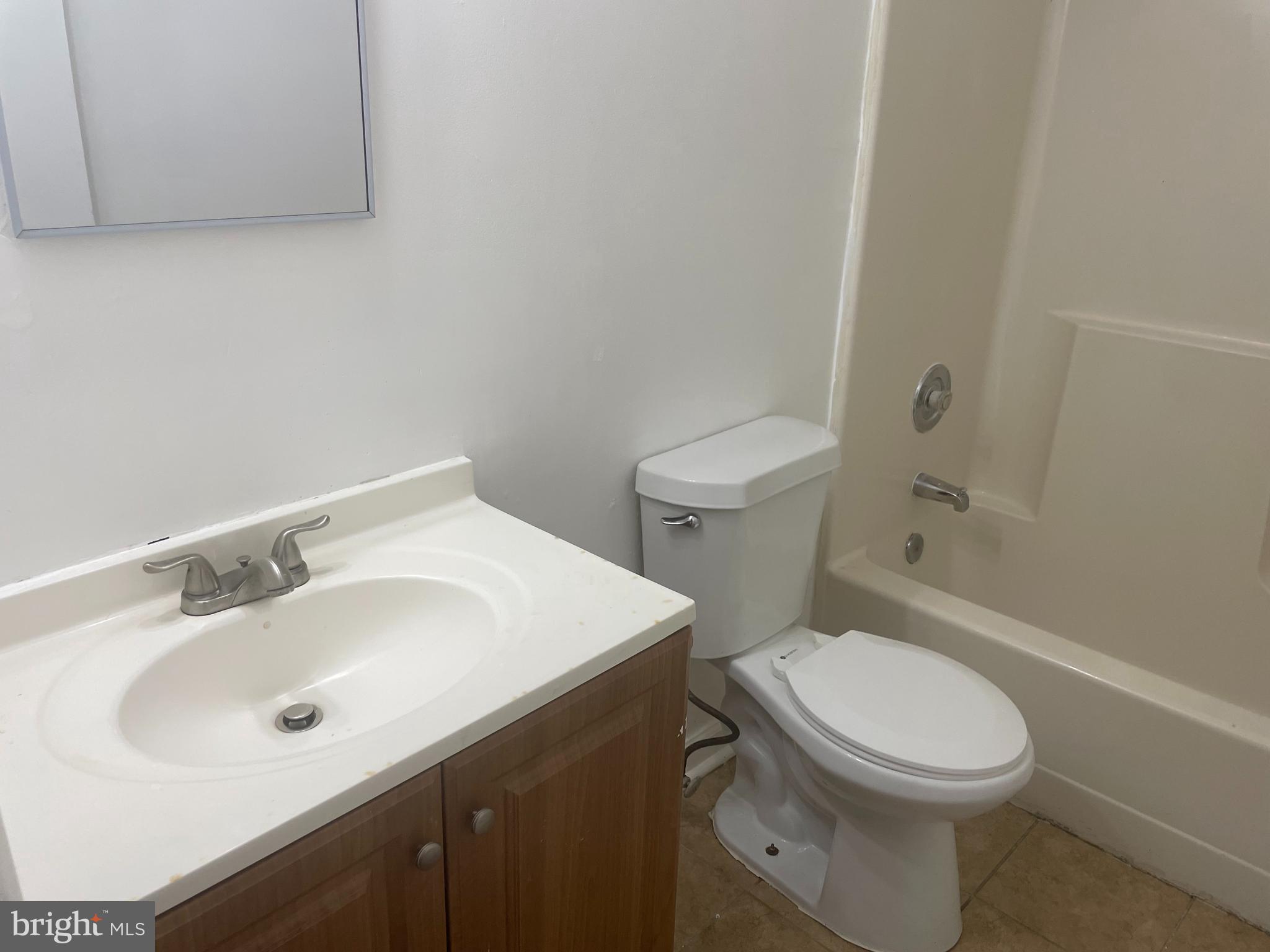 7107 Rutherford Green Circle Windsor Mill, MD 21244 - Photo 14 of 30 BATH ROOM