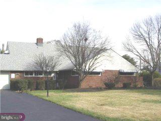 18 Sycamore Road Levittown, PA 19056 - Photo 1 of 6 Gallery Image 1