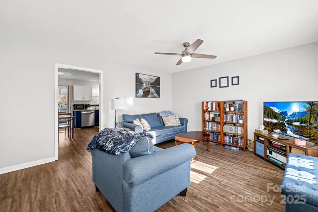 $279,999 | 104 Single Oak Drive, Troutman, NC 28166