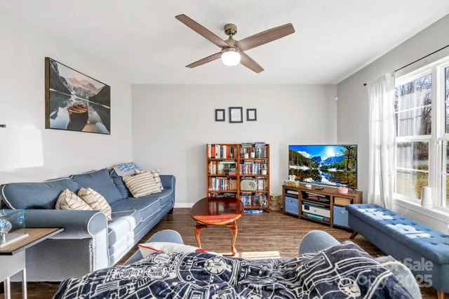 $279,999 | 104 Single Oak Drive, Troutman, NC 28166