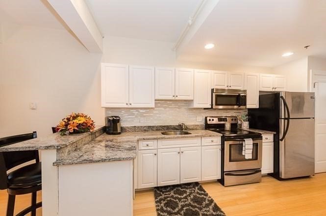 12 Stoneholm Street, Unit 603 Boston, MA 02115 - Photo 6 of 17