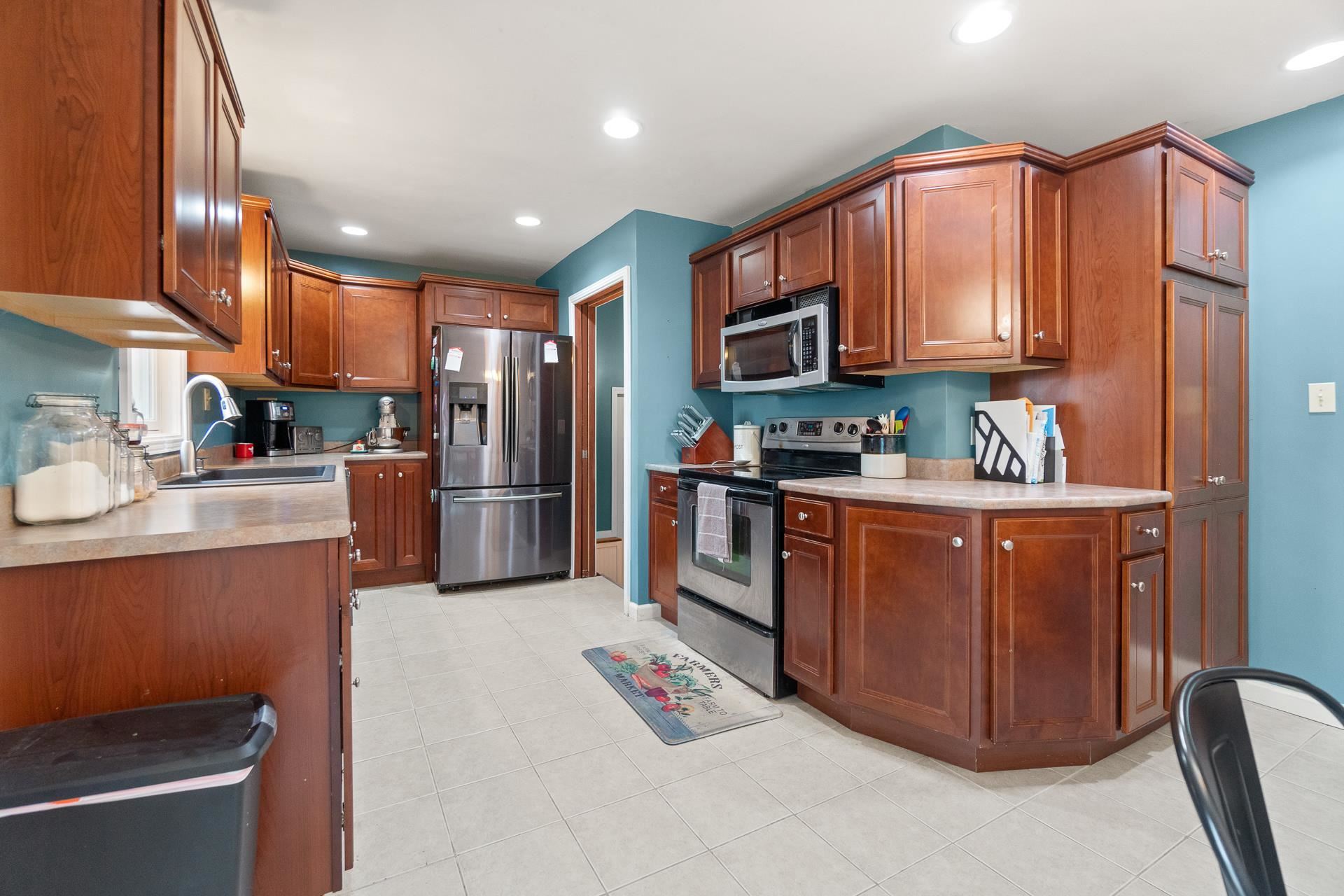 203 Worth Road Auburn, IN 46706 - Photo 23 of 36 Gallery Image 23