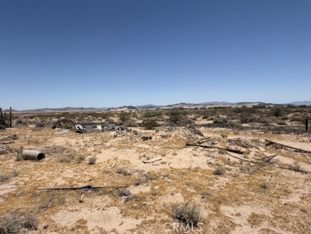 48423 Thoreau Road Newberry Springs, CA 92365 - Photo 4 of 15