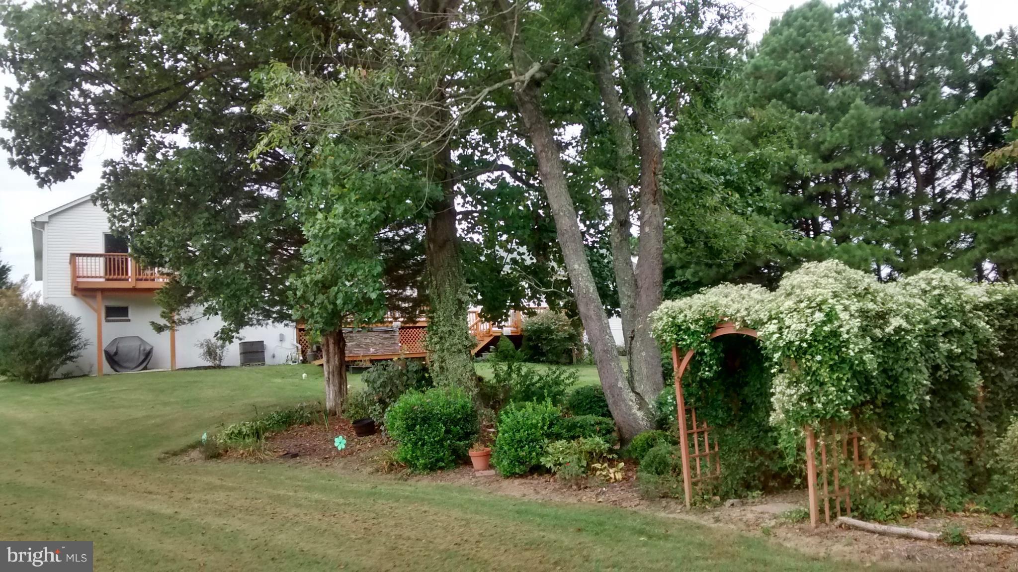 3504 Cedars Stable Road Davidsonville, MD 21035 - Photo 18 of 24 Gardens with arbor, electricity and water