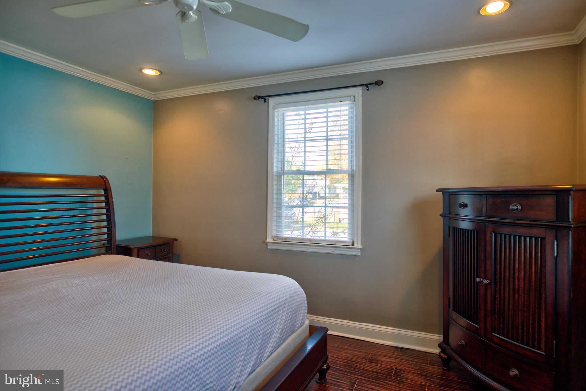 8434 Arbutus Road Pasadena, MD 21122 - Photo 17 of 24 Bedroom master