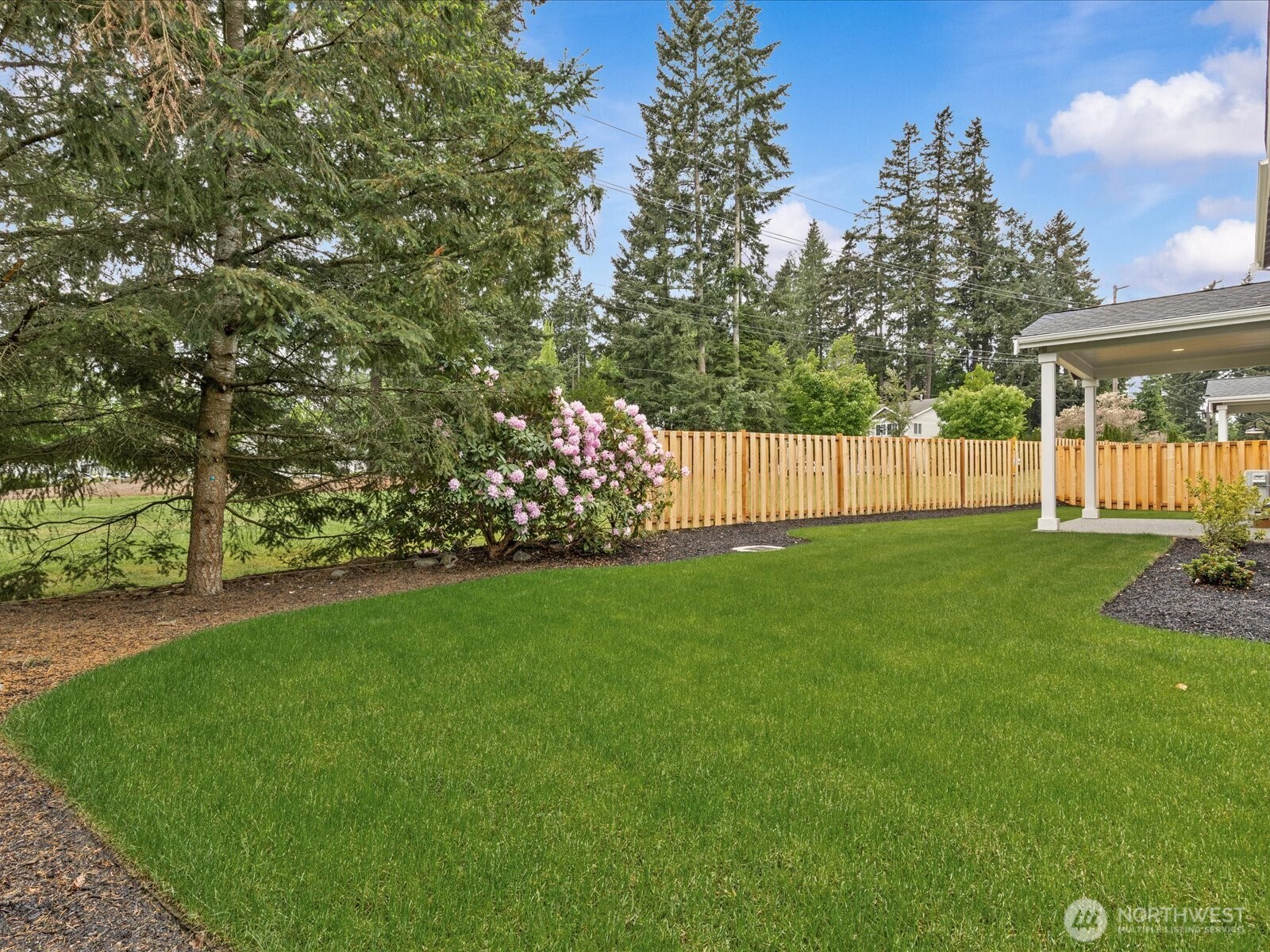 9207 Northeast 175th Street, Unit B Bothell, WA 98011 - Photo 33 of 35