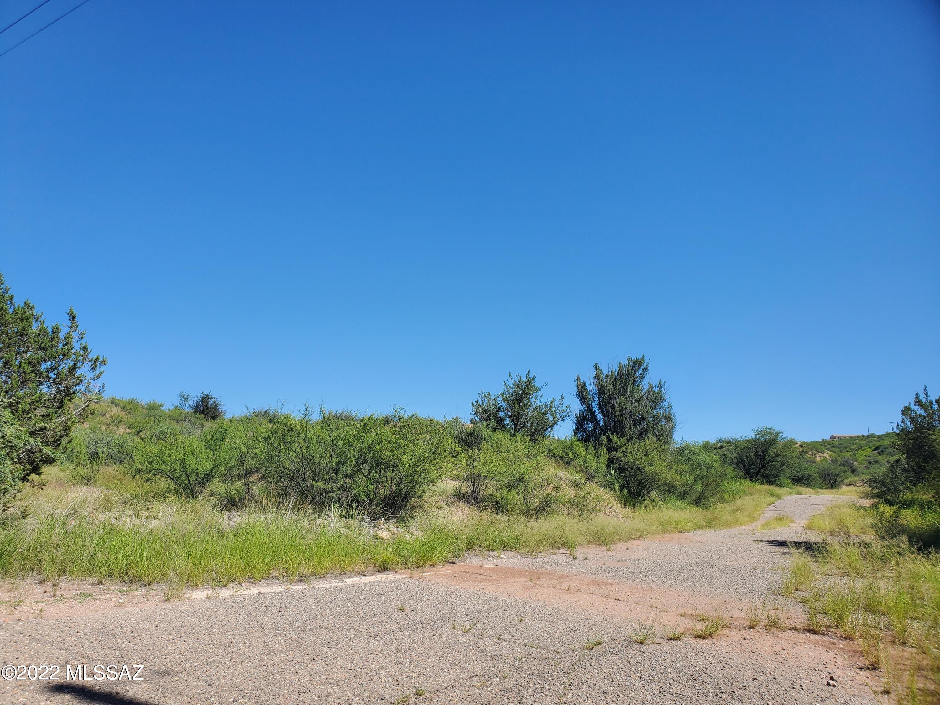 238 Paseo Sombrilla, Unit 34 Rio Rico, AZ 85648 - Photo 2 of 17