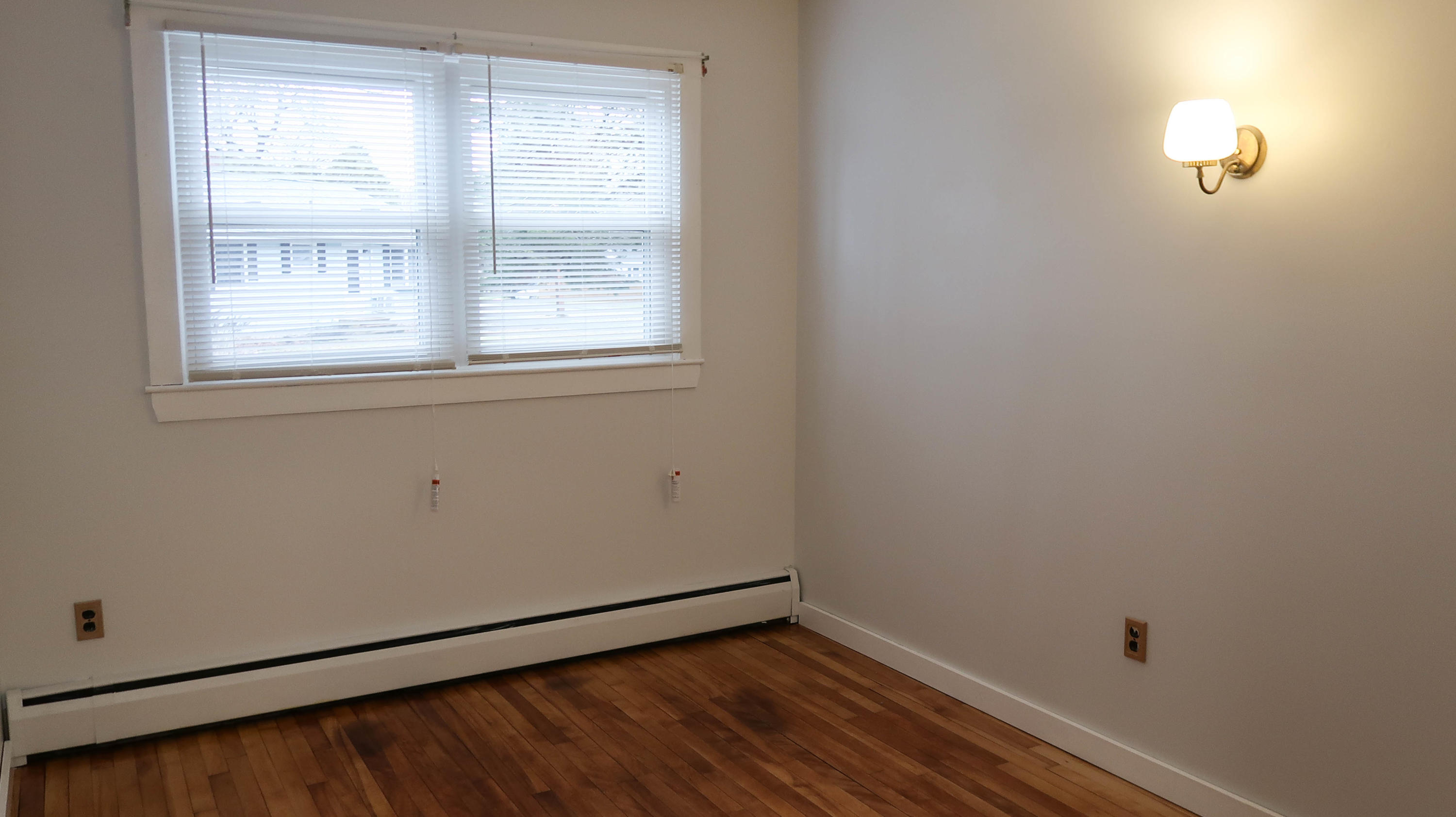 28 Mayflower Road Augusta, ME 04330 - Photo 19 of 34 IMG_0032