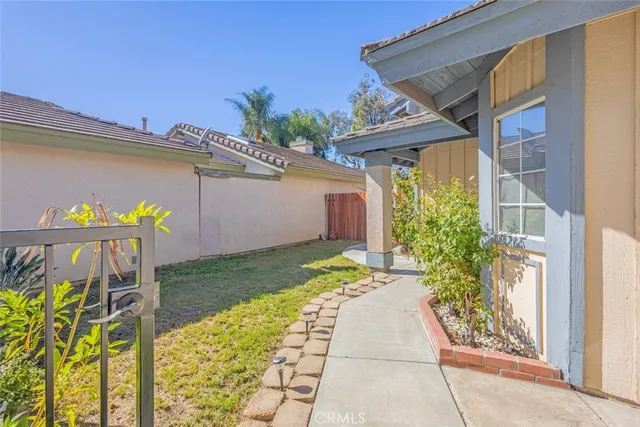 $629,900 | 31670 Corte Encinas, Temecula, CA 92592