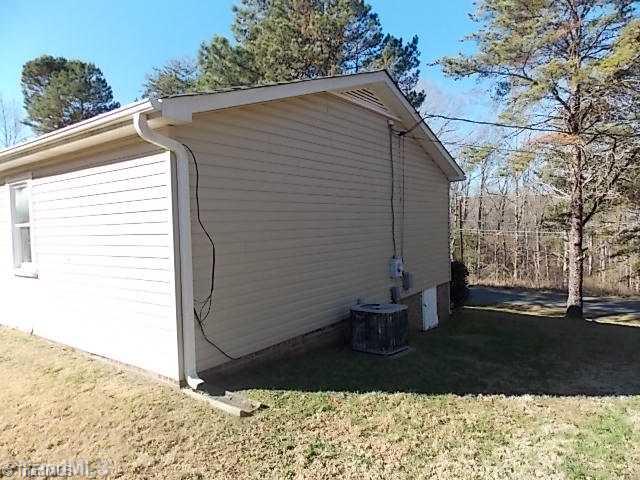 4358 Stone Ridge Drive Trinity, NC 27370 - Photo 5 of 15 Exterior Front.