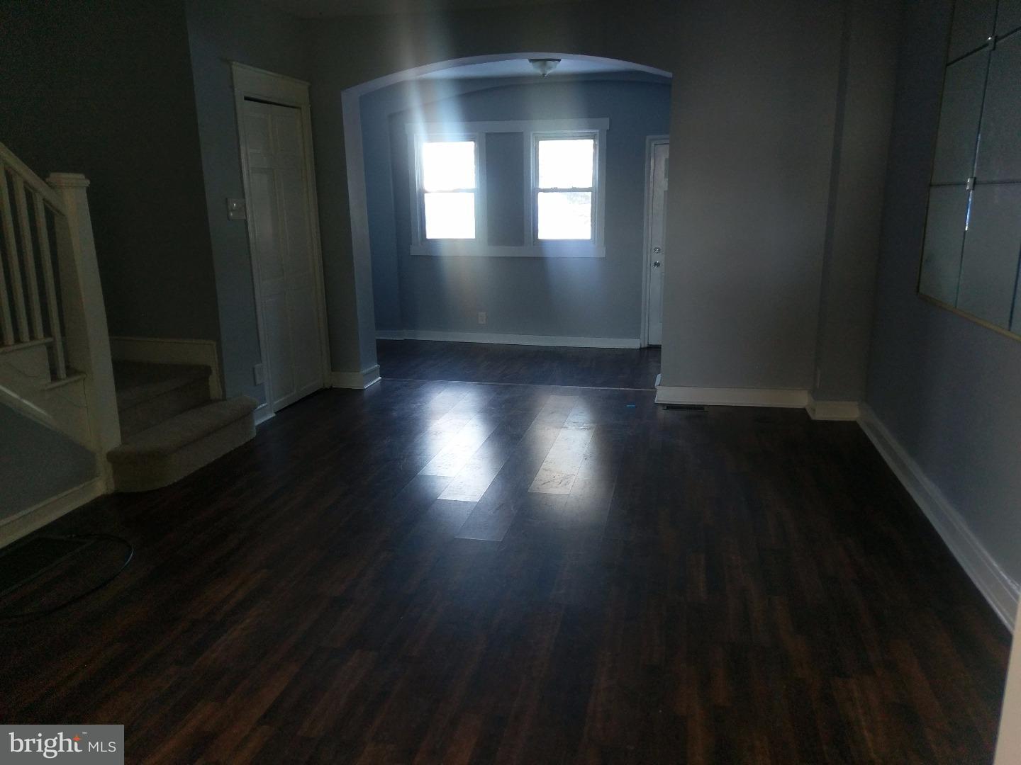218 Kent Road Upper Darby, PA 19082 - Photo 6 of 9 Living Room