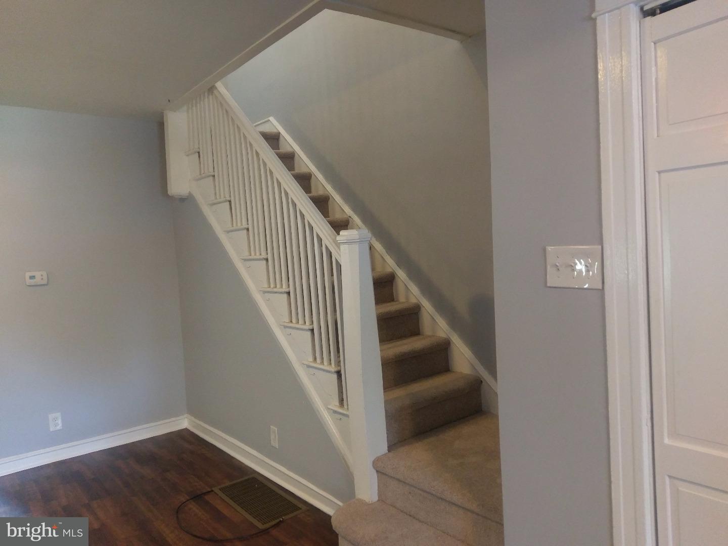 218 Kent Road Upper Darby, PA 19082 - Photo 8 of 9