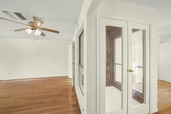 $1,400 | 2019 Place Rebecca Lane, Unit G1, Houston, TX 77090