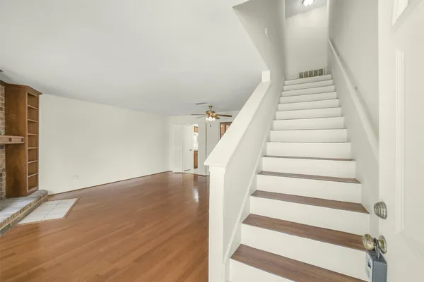 $1,400 | 2019 Place Rebecca Lane, Unit G1, Houston, TX 77090