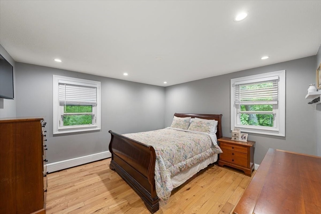 14 Bradford Road Milford, MA 01757 - Photo 8 of 23 Gallery Image 8