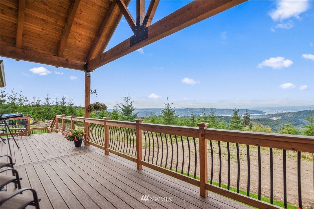 151 Hermit Ridge Road Kalama, WA 98625 - Photo 3 of 25