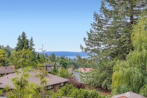 $789,000 | 8814 41st Avenue Southwest, Seattle, WA 98136