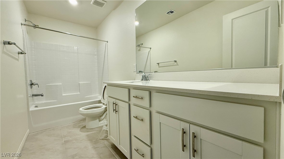 3119 Magnolia Rnch Avenue Las Vegas, NV 89139 - Photo 13 of 17 Bathroom with vanity and shower / tub combination