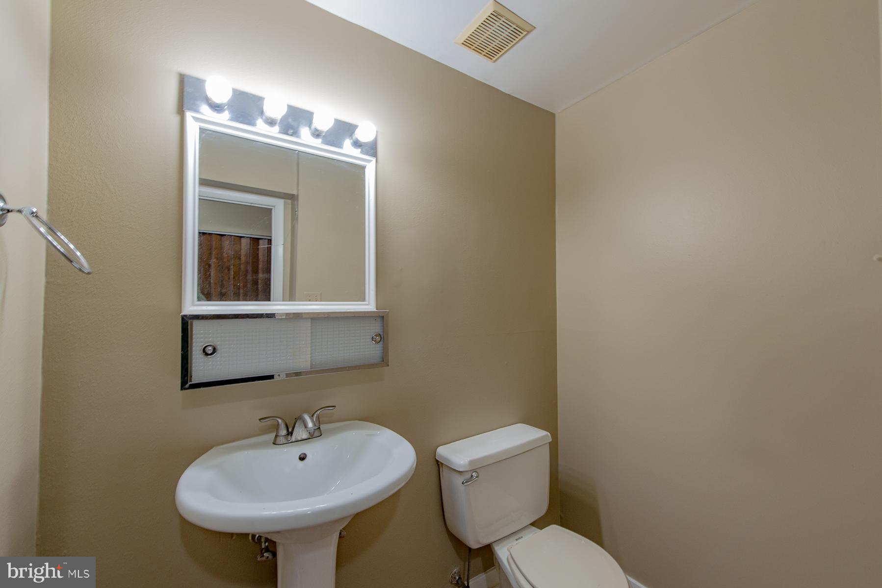 9711 Winands Road Randallstown, MD 21133 - Photo 20 of 24 Bath