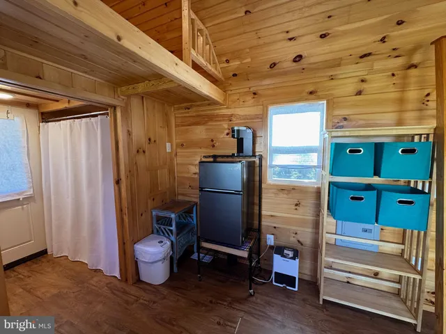 $1,500 | 12 West Loudoun Street, Unit A, Round Hill, VA 20141