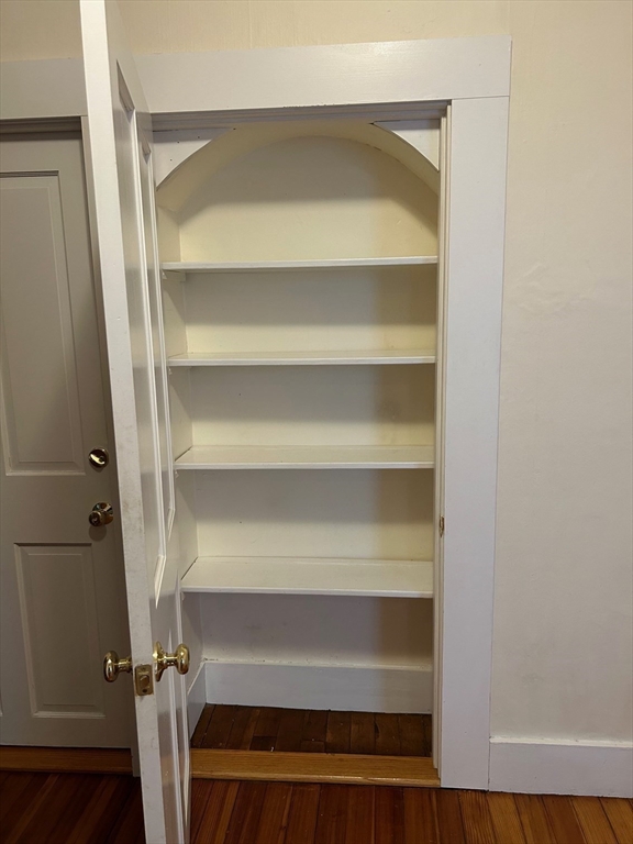 4 Riggs Street, Unit 1 Gloucester, MA 01930 - Photo 6 of 17