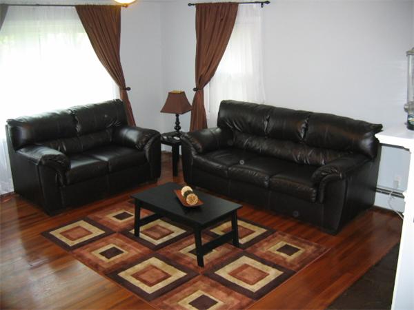 190 Lexington Street Springfield, MA 01104 - Photo 3 of 16 Gallery Image 3