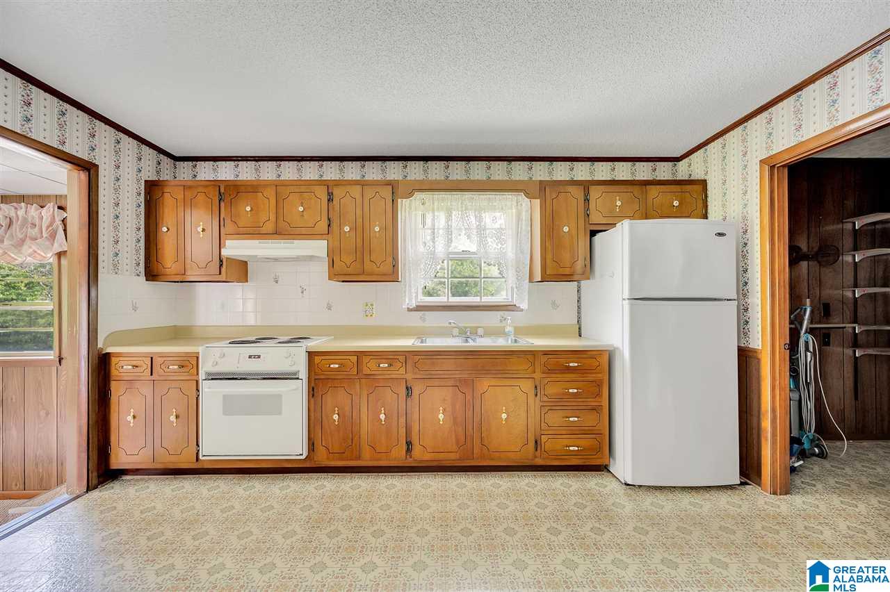 805 3rd Avenue Jasper, AL 35501 - Photo 7 of 23