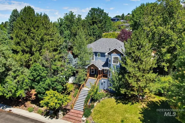 $1,050,000 | 2480 East Roanoke Drive, Boise, ID 83712