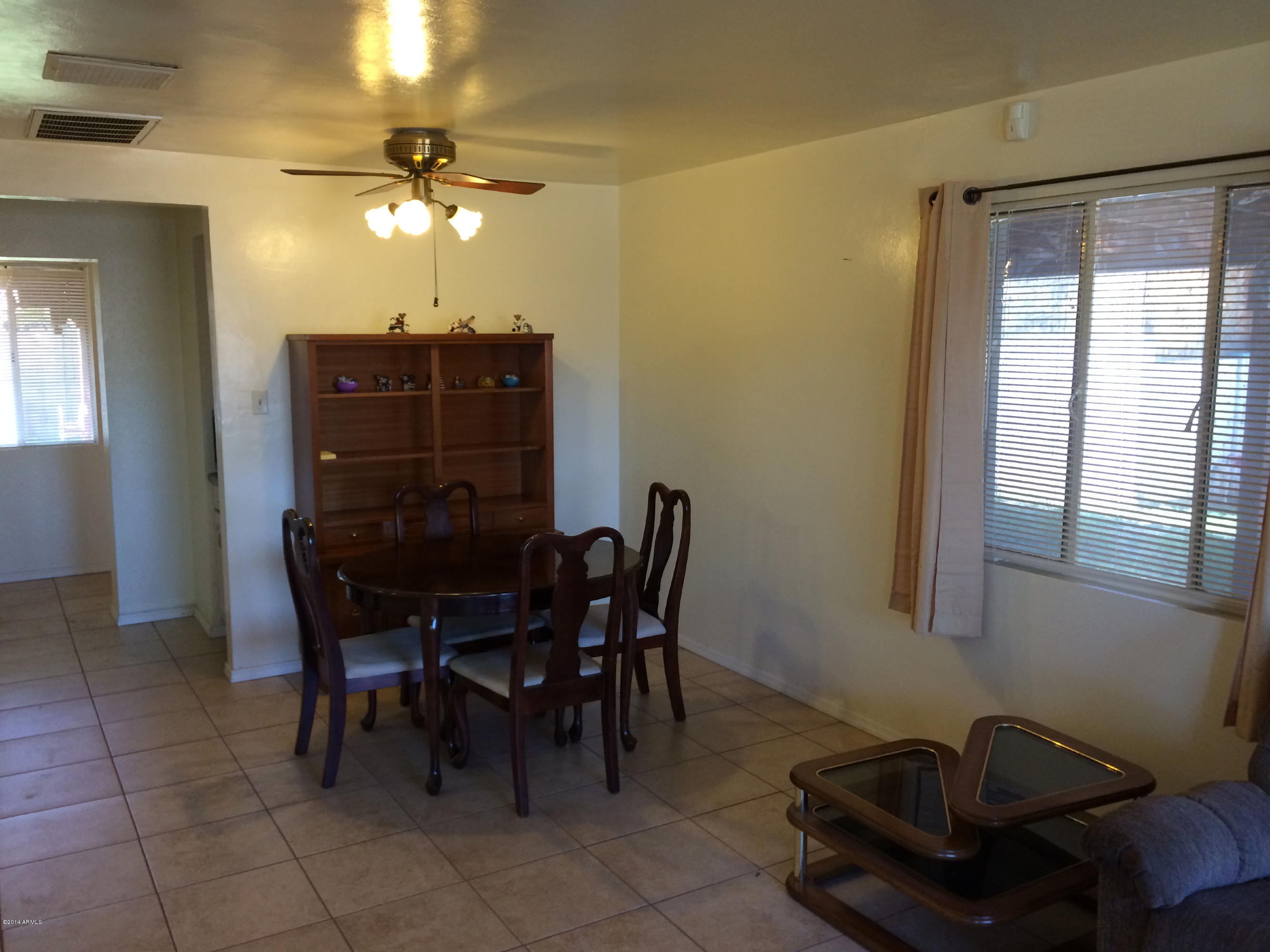 3311 West Bethany Home Road Phoenix, AZ 85017 - Photo 5 of 18 IMG_0127