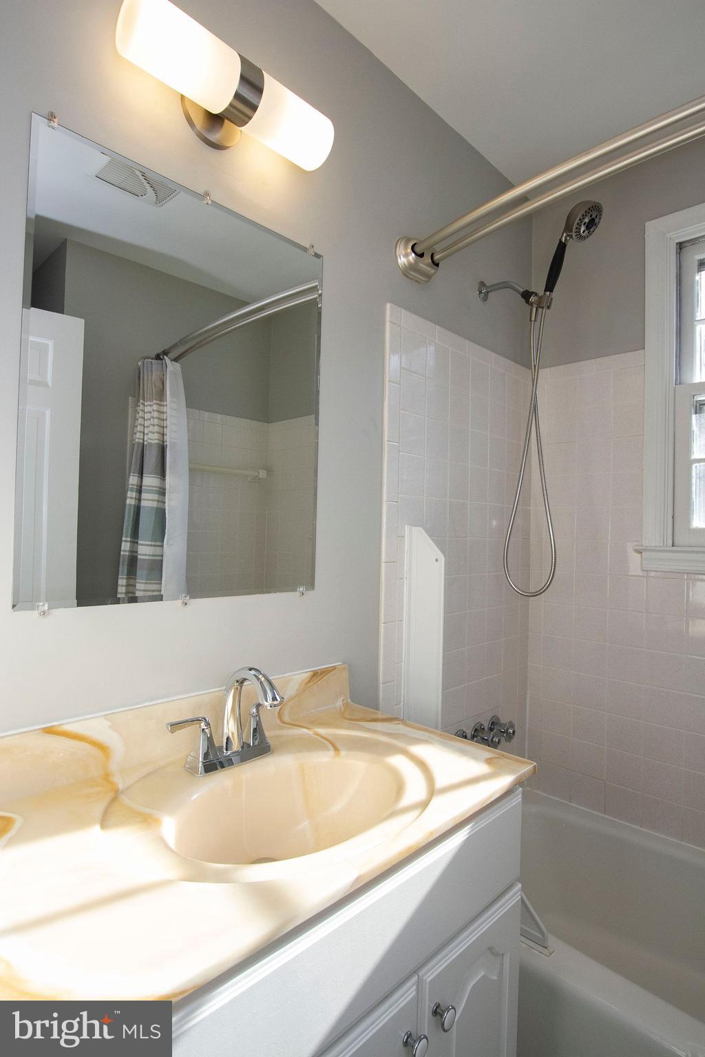 1201 Ridervale Road Towson, MD 21204 - Photo 25 of 37 Hall bathroom