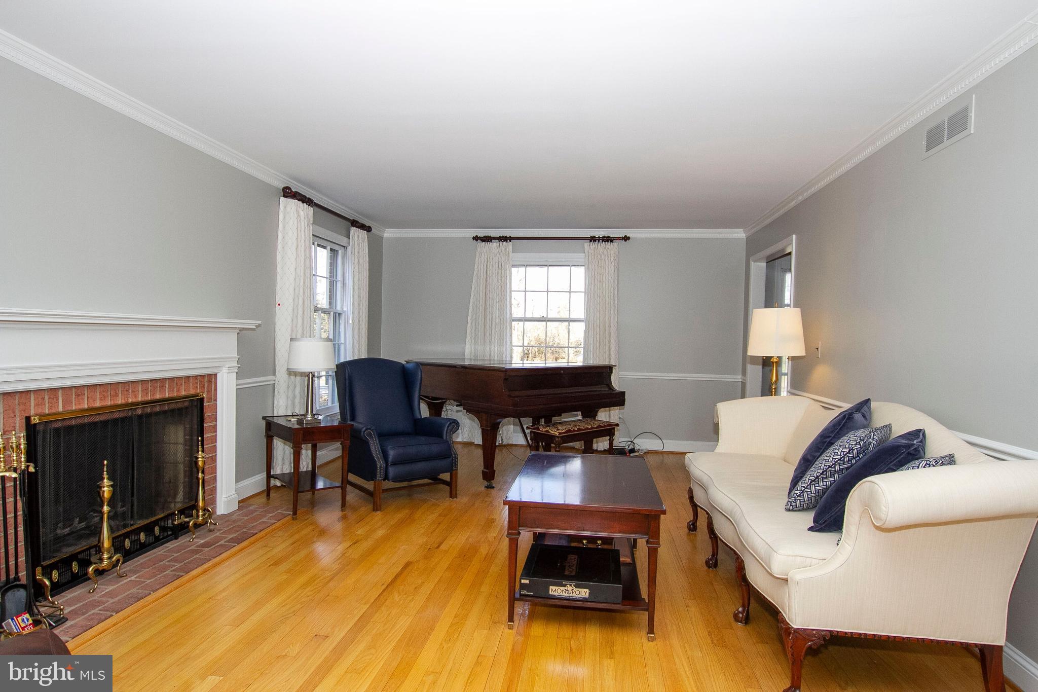 1201 Ridervale Road Towson, MD 21204 - Photo 7 of 37 Living room with wood burning fireplace