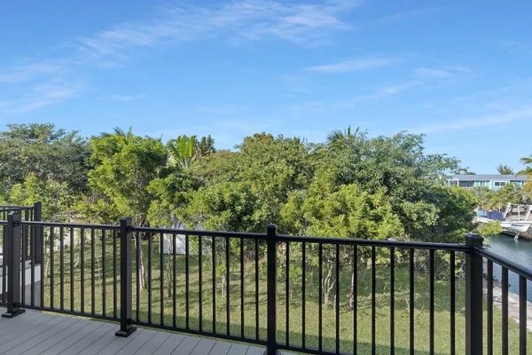 $1,199,000 | 1547 Gardenia Lane, Big Pine Key, FL 33043