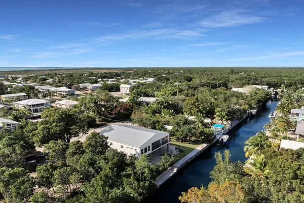 $1,199,000 | 1547 Gardenia Lane, Big Pine Key, FL 33043