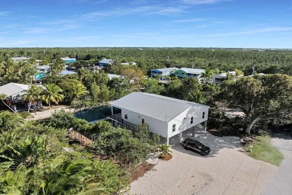 $1,199,000 | 1547 Gardenia Lane, Big Pine Key, FL 33043