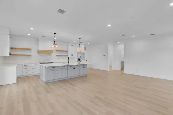 $1,199,000 | 1547 Gardenia Lane, Big Pine Key, FL 33043