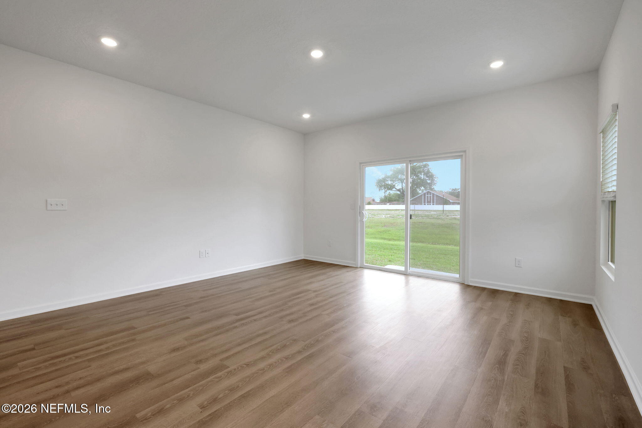 745 Sailor Grove Lane Jacksonville, FL 32221 - Photo 13 of 39 12-web-or-mls-036A7629