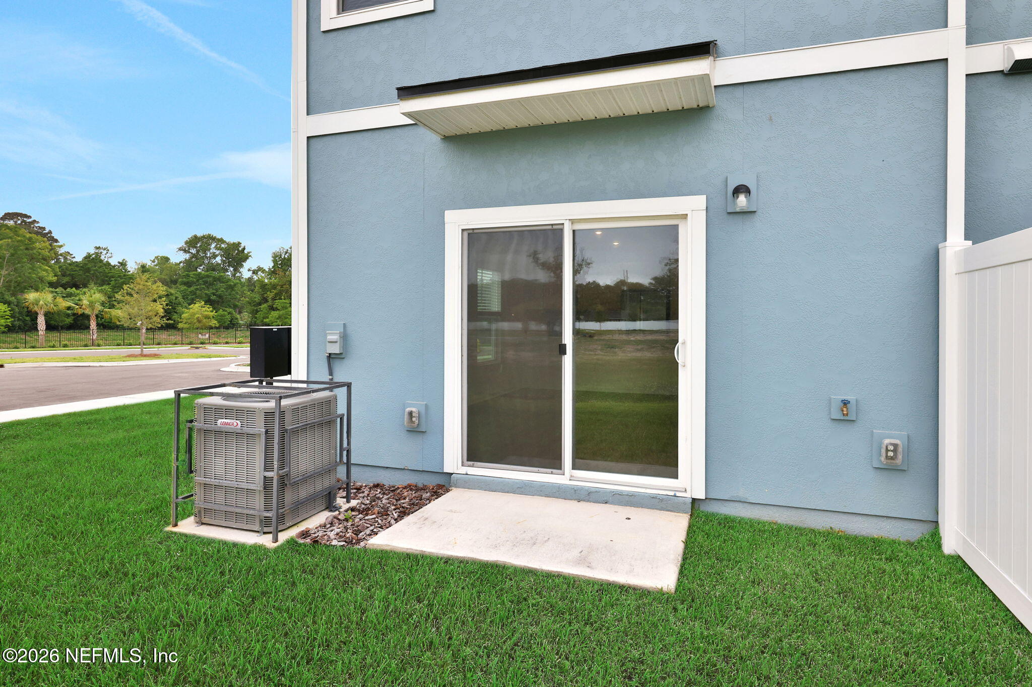 745 Sailor Grove Lane Jacksonville, FL 32221 - Photo 38 of 39 37-web-or-mls-036A7584
