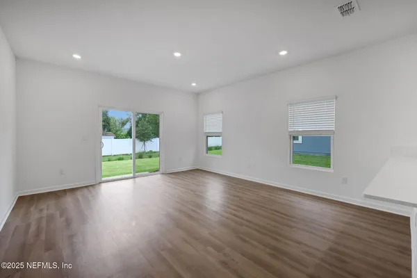 $249,990 | 745 Sailor Grove Lane, Jacksonville, FL 32221