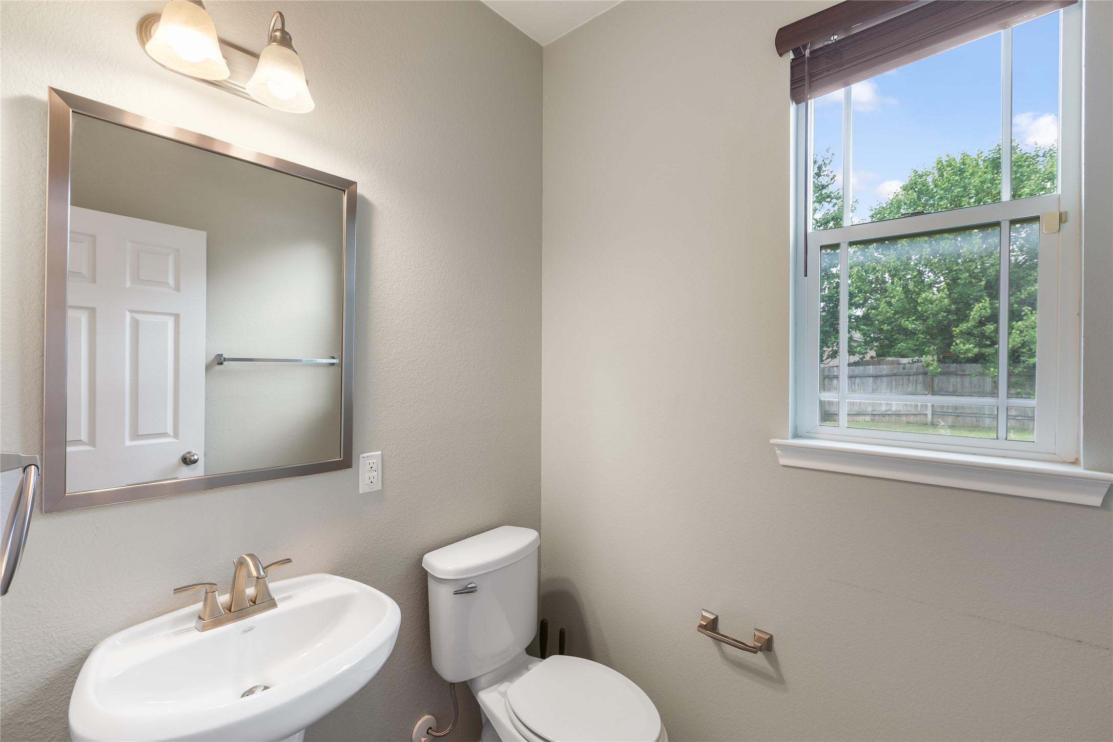1420 Crested Butte Way Georgetown, TX 78626 - Photo 21 of 39