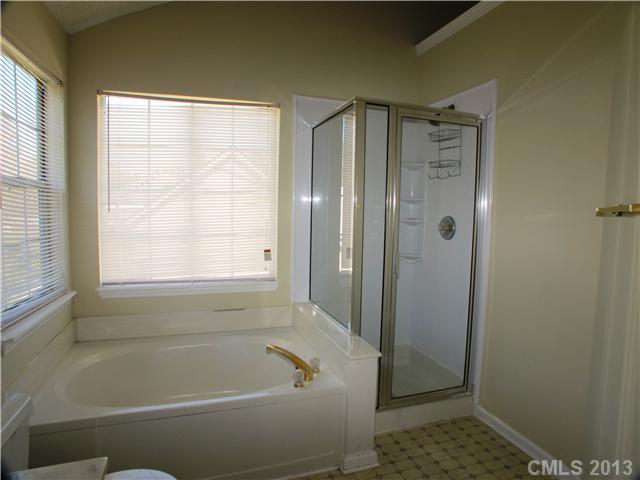 7123 Reedy Creek Road Charlotte, NC 28215 - Photo 11 of 15