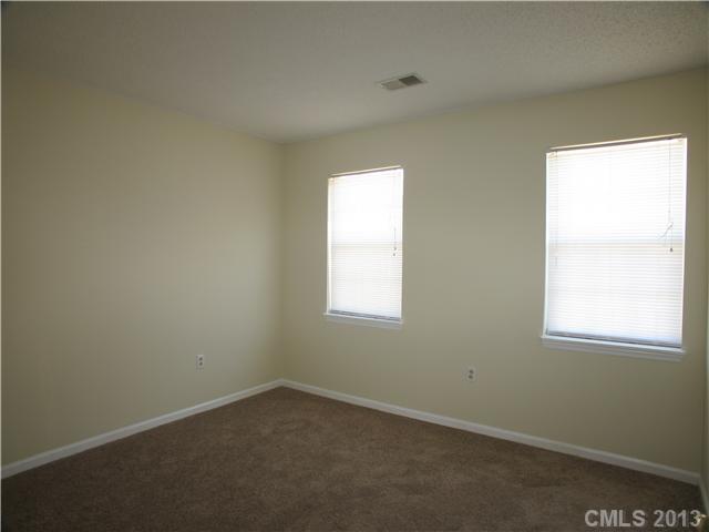 7123 Reedy Creek Road Charlotte, NC 28215 - Photo 13 of 15