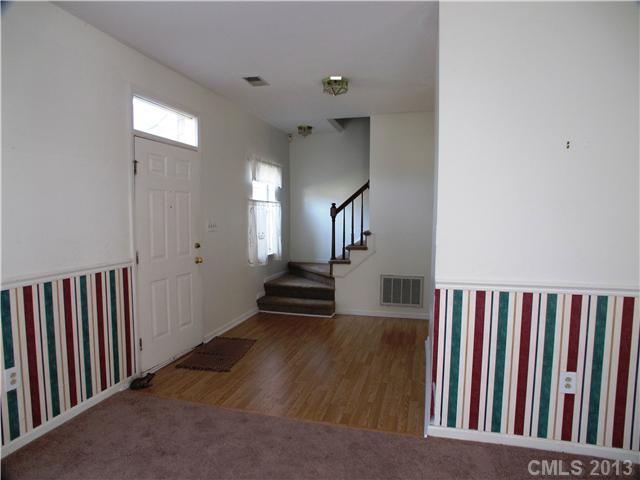 7123 Reedy Creek Road Charlotte, NC 28215 - Photo 4 of 15