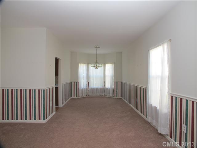 7123 Reedy Creek Road Charlotte, NC 28215 - Photo 6 of 15