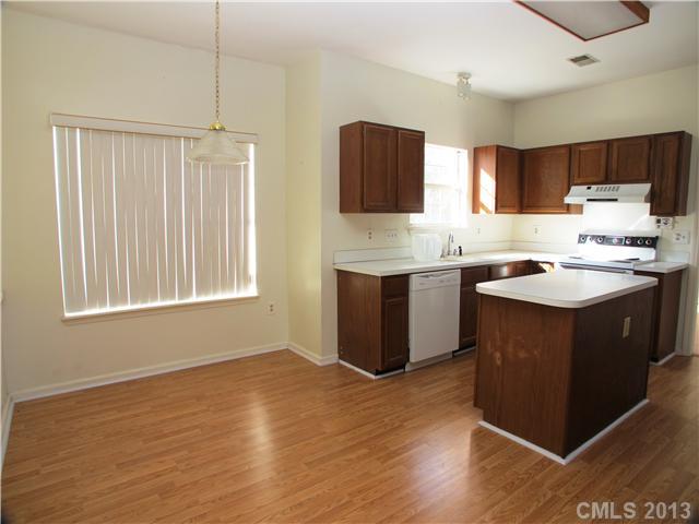 7123 Reedy Creek Road Charlotte, NC 28215 - Photo 7 of 15