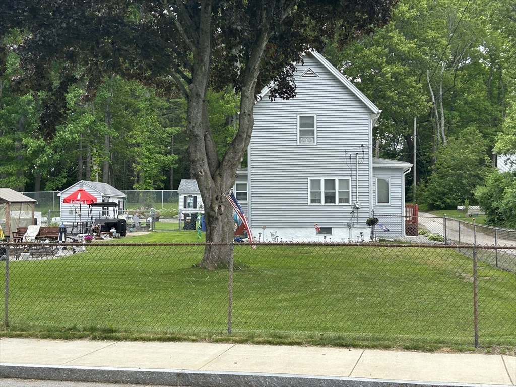 30 Park Road Webster, MA 01570 - Photo 24 of 27
