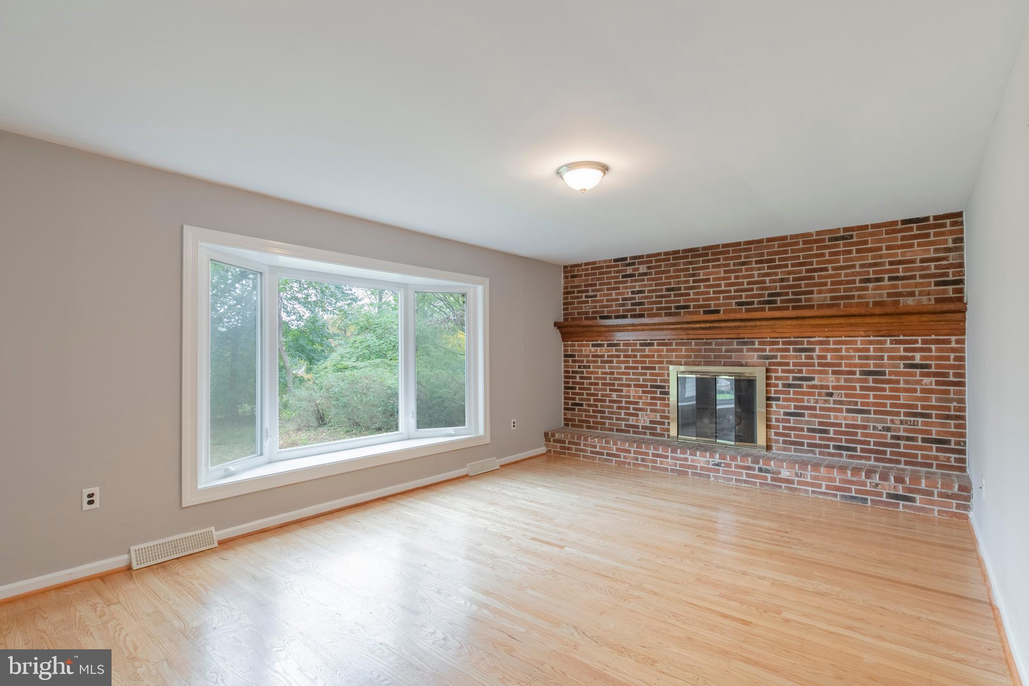 348 South Old Middletown Road Media, PA 19063 - Photo 11 of 42 Family Room