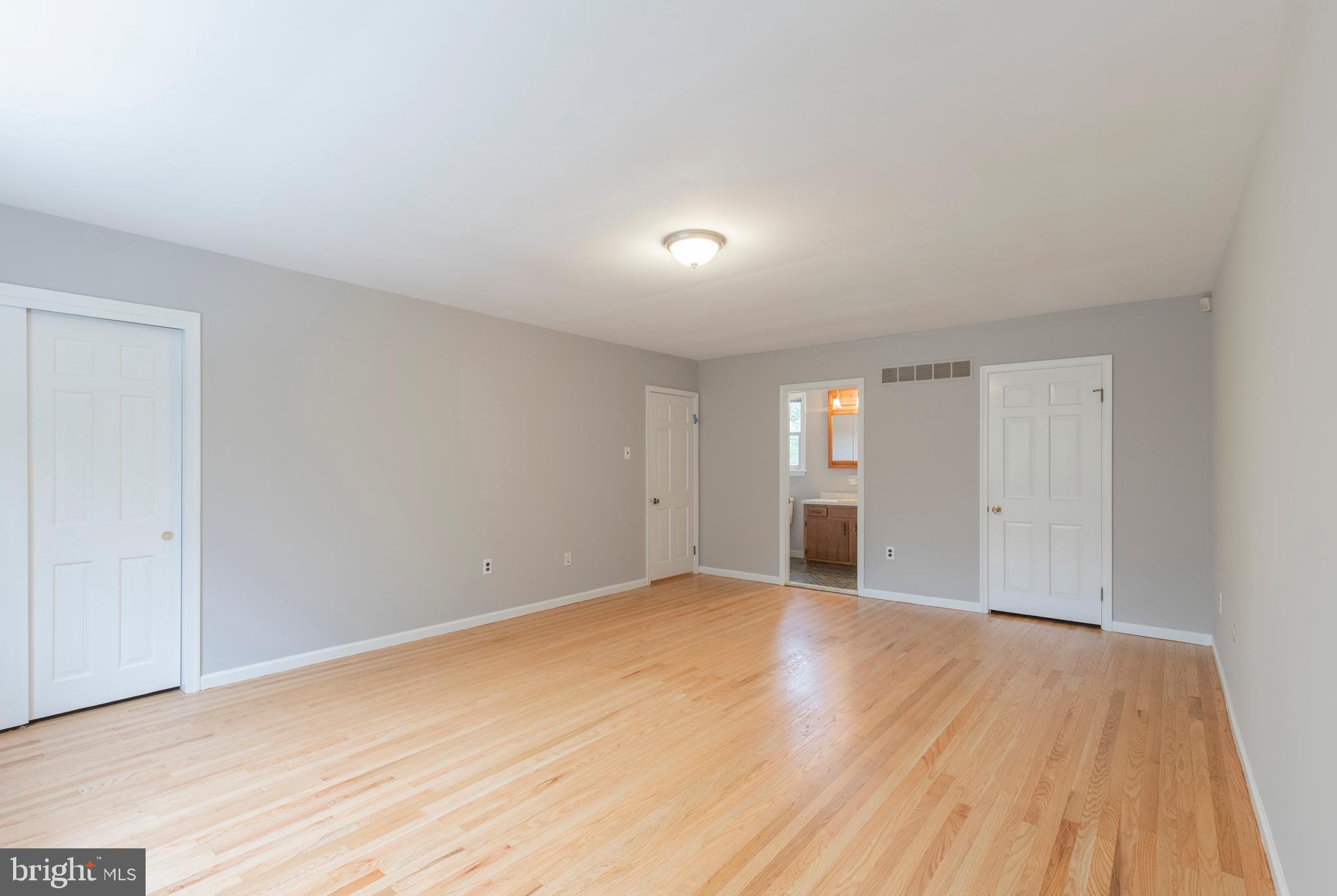 348 South Old Middletown Road Media, PA 19063 - Photo 27 of 42 MBedroom w/Walk in Closet and Double Door Closet