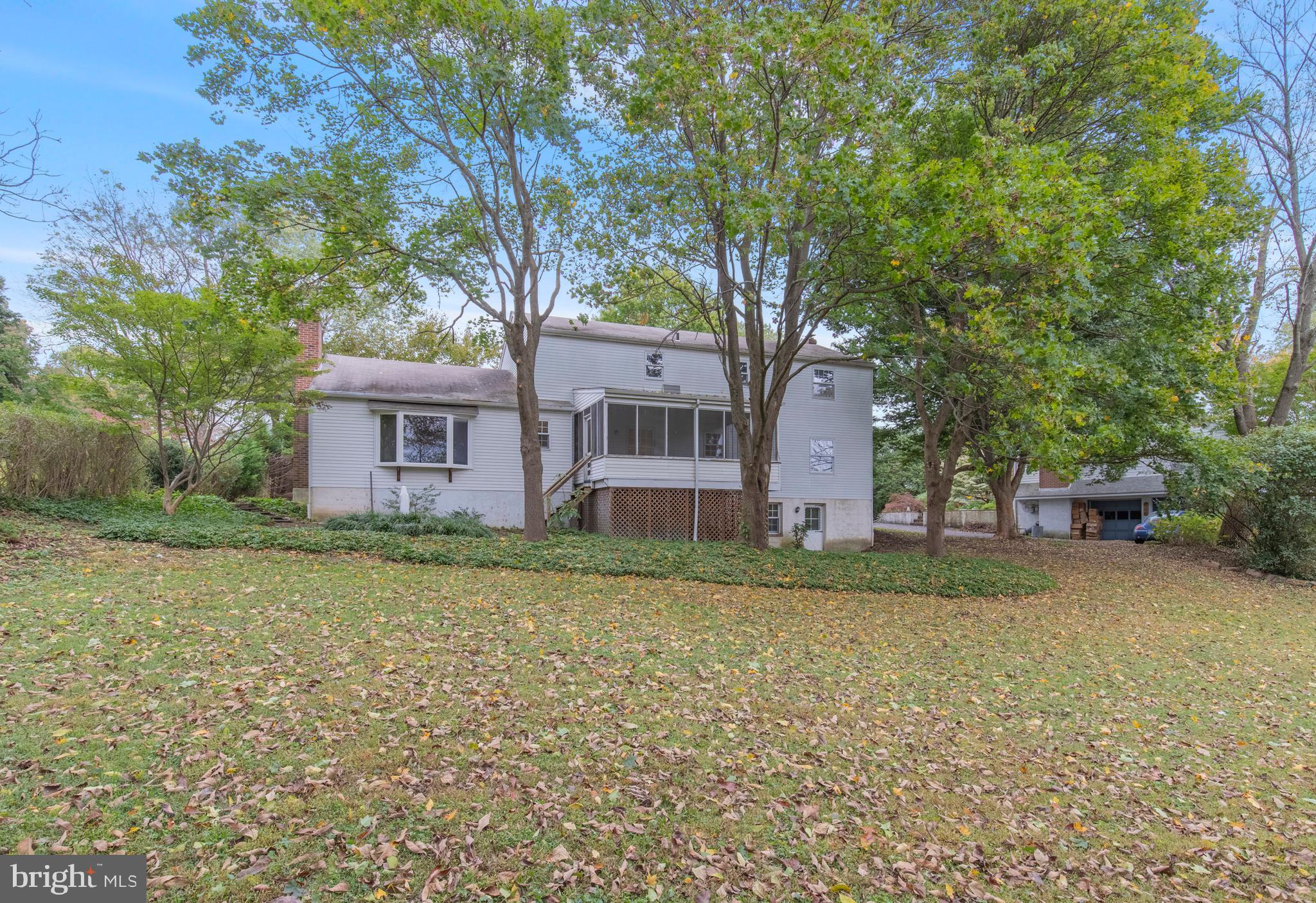 348 South Old Middletown Road Media, PA 19063 - Photo 4 of 42 Yard