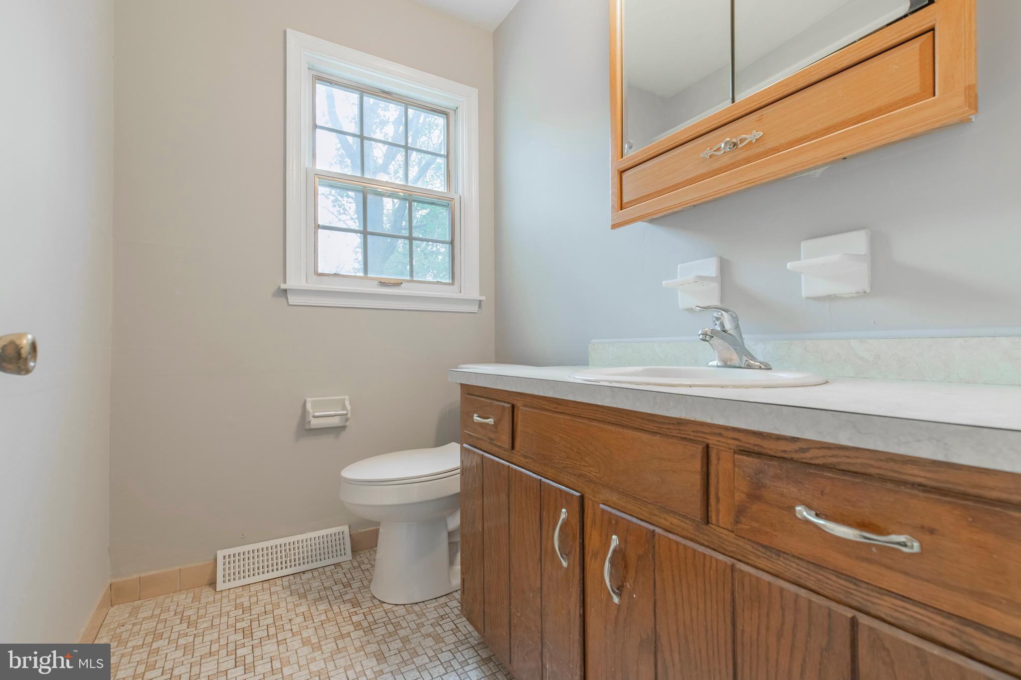 348 South Old Middletown Road Media, PA 19063 - Photo 38 of 42 First Floor Powder Room